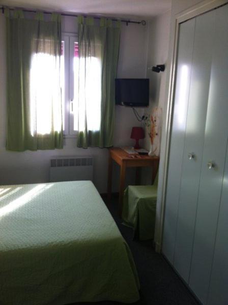 Hotel Les Dentelles Vacqueyras Phòng bức ảnh